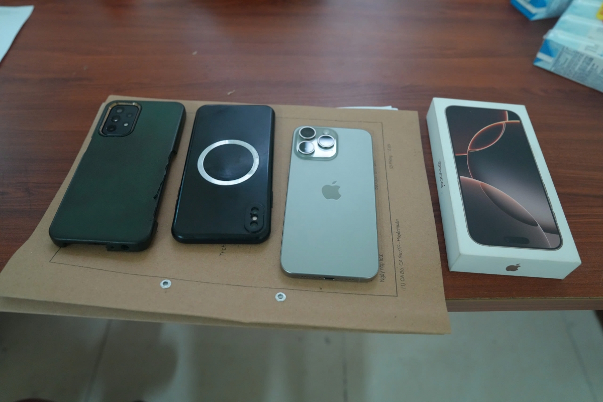 Tang vật vụ án thu giữ. Ảnh: CANA