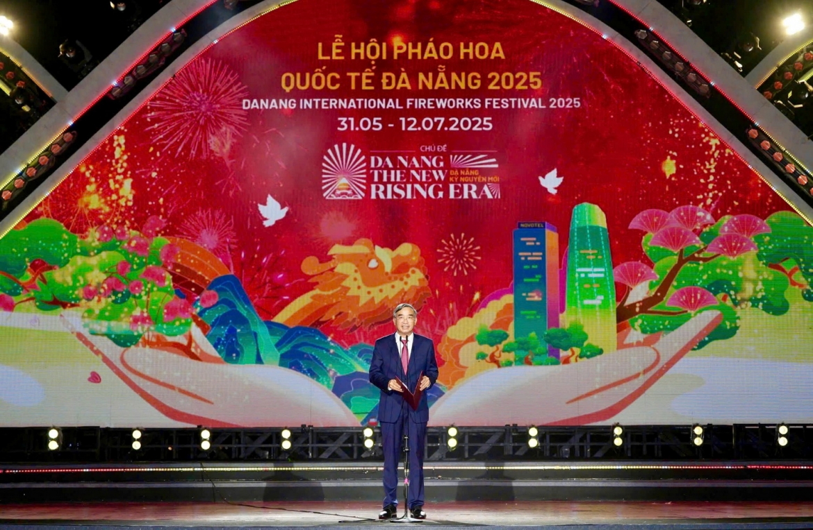 Ông Lê Trung Chinh, Chủ tịch UBND thành phố Đà Nẵng phát biểu khai mạc DIFF 2025