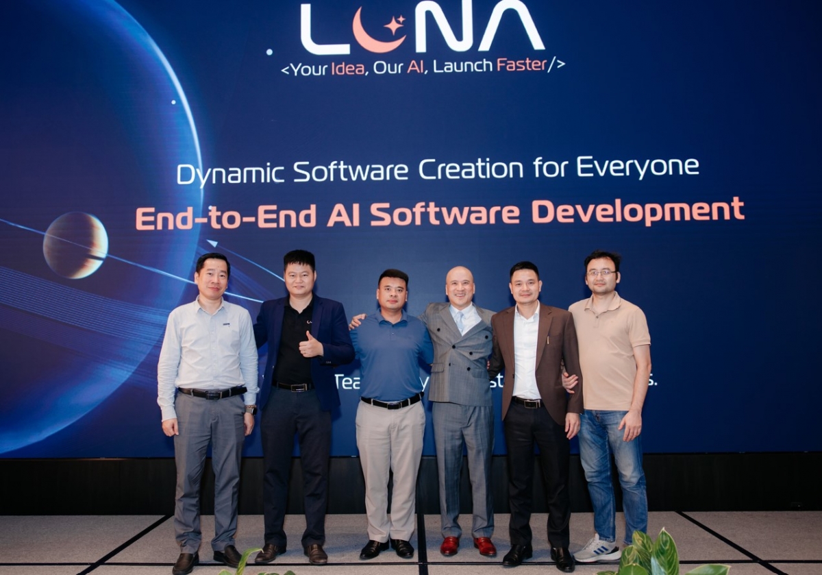 Các đại biểu tham dự hội thảo