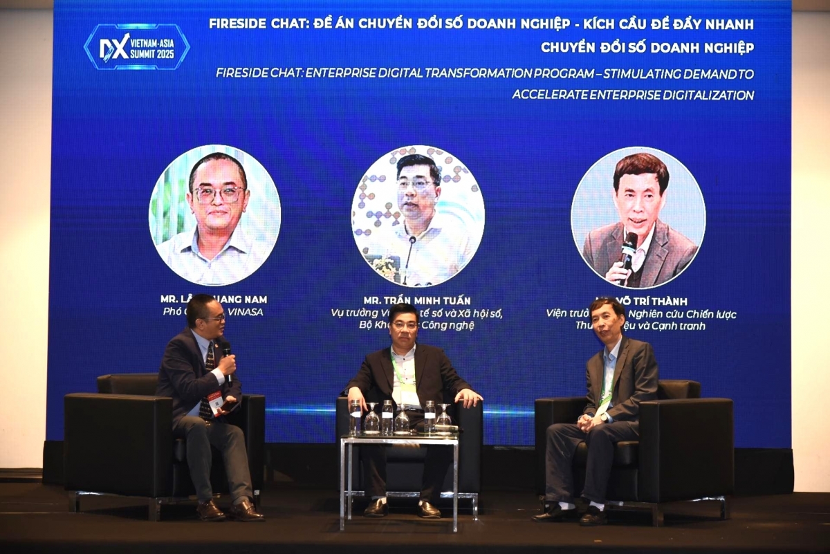 Các chuyên gia tham gia phiên thảo luận