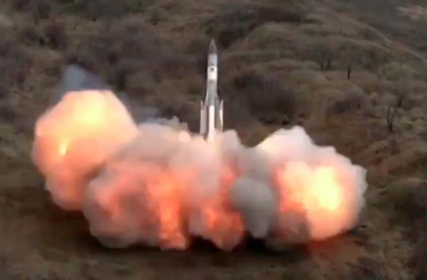 Hệ thống S-200 bắn tên lửa vào mục tiêu. Ảnh: Cơ quan tình báo Ukraine