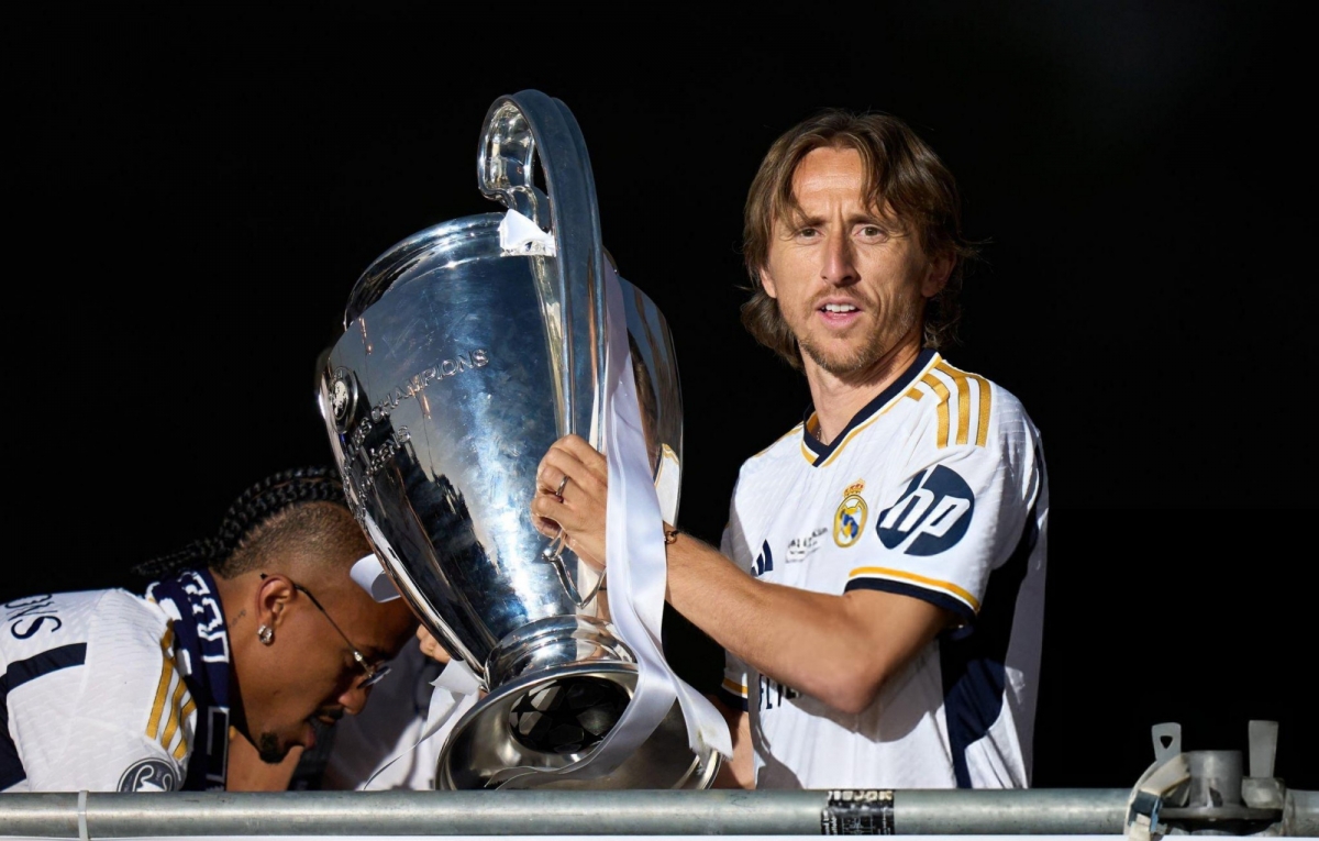 Luka Modric rời Real Madrid sau 13 năm cống hiến cho đội chủ sân Bernabeu. (Ảnh: Getty)