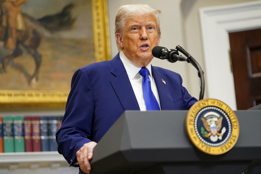 Tổng thống Mỹ Donald Trump phát biểu tại Nhà Trắng. Ảnh: Reuters