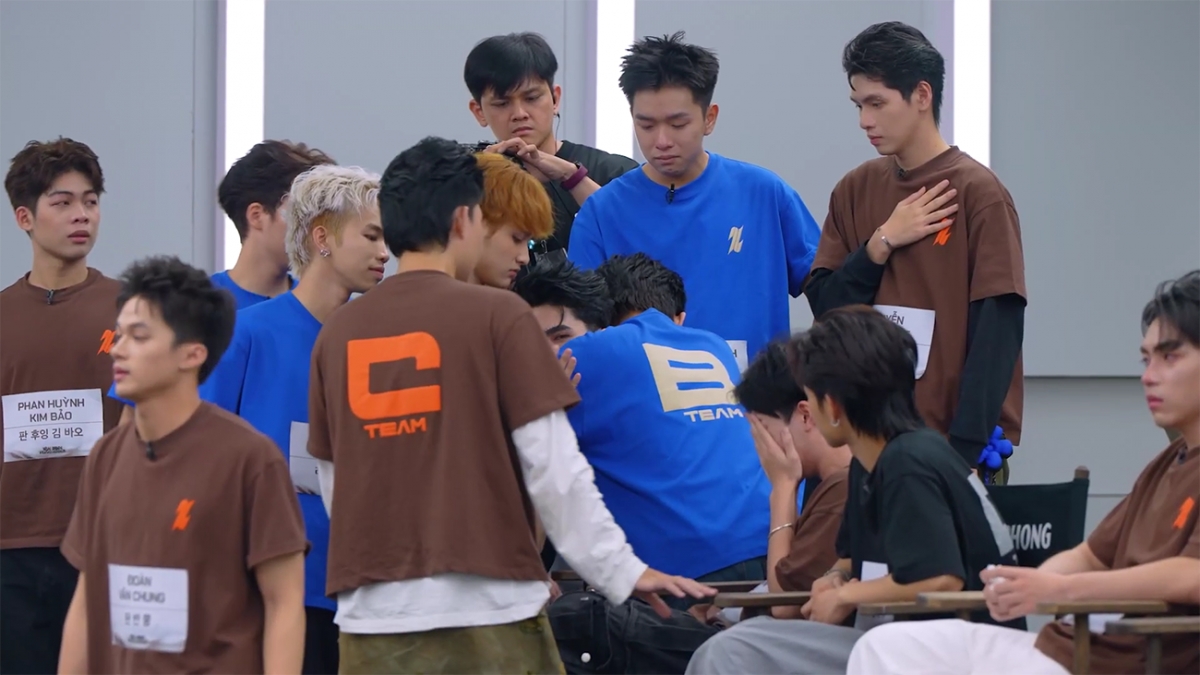 Top 30 an ủi Kai Đỗ với kết quả đáng tiếc