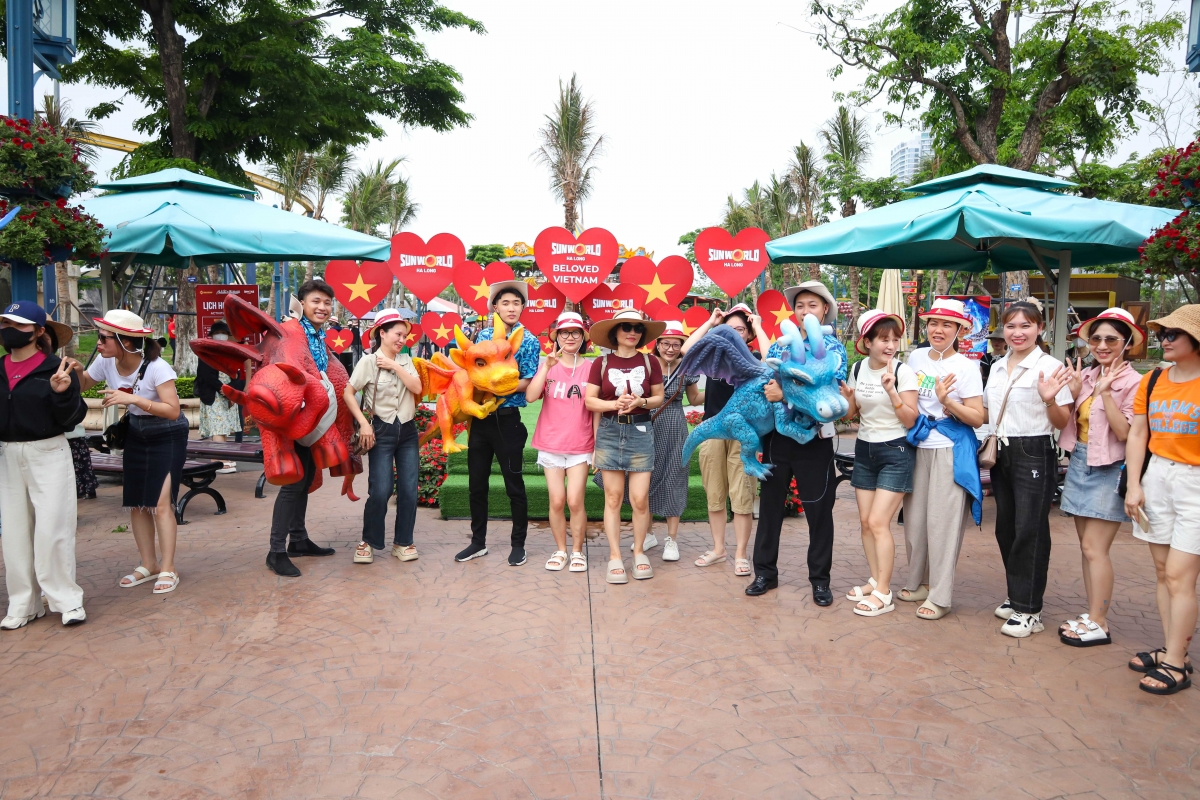 Từ 30/4 đến 02/5, tỉnh Quảng Ninh đón 790.000 lượt khách du lịch 