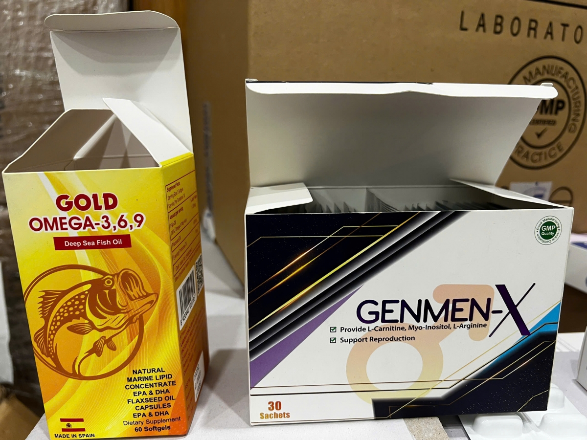 Kết quả khám xét tại các địa điểm, cơ quan chức năng thu giữ 30 khuôn bế dập gân vỏ hộp, 28.531 hộp thực phẩm chức năng; 34.822 lọ thực phẩm chức năng; 38.935 vỉ chứa các viên thực phẩm chức năng; 8.535 thùng chứa nhiều vỏ hộp các loại. Gần 100 thùng tem nhãn, các loại máy móc, dây chuyền, công cụ, nguyên vật liệu… để sản xuất hàng giả.
 