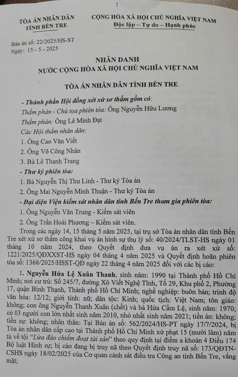 Một trong 44 trang của bản án sơ thẩm số 22