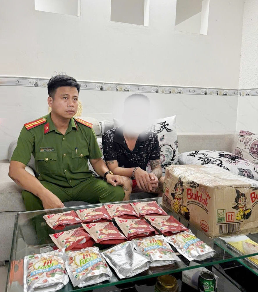 Tang vật và đối tượng bị bắt giữ