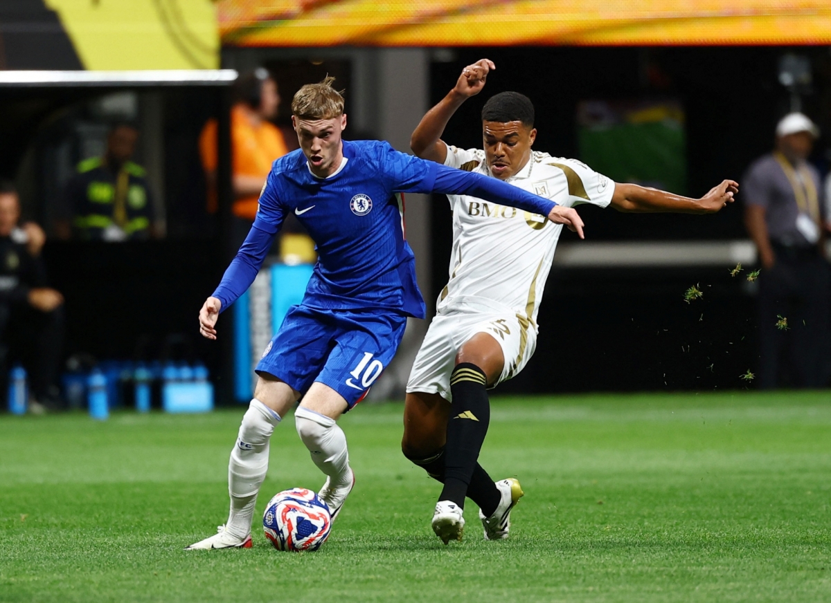 Chelsea đang nhỉnh hơn về thế trận trước Los Angeles (Ảnh: Reuters)