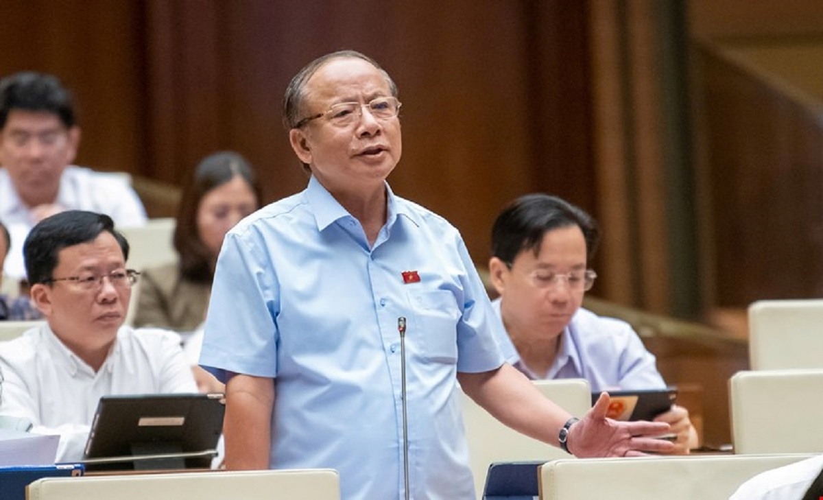 Đại biểu Nguyễn Văn Thân (Thái Bình)