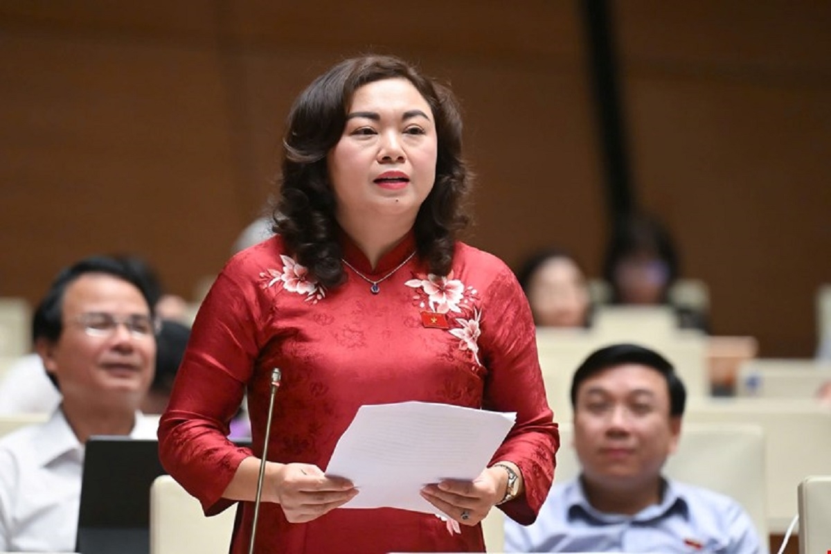 Đại biểu Đặng Bích Ngọc (đoàn Hòa Bình)