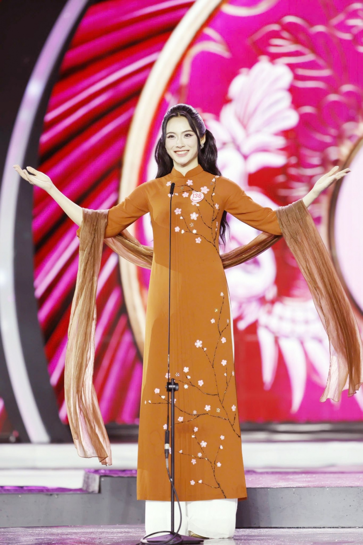 Nguyễn Thị Vân Nhi đến từ Hải Phòng giành ngôi vị Á hậu 2 (Ảnh: BTC)