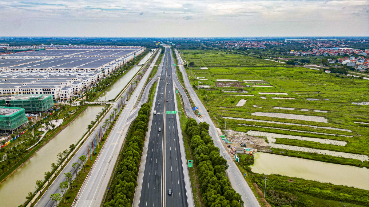 Hạ tầng giao thông và tốc độ công nghiệp hóa ngày càng nhanh