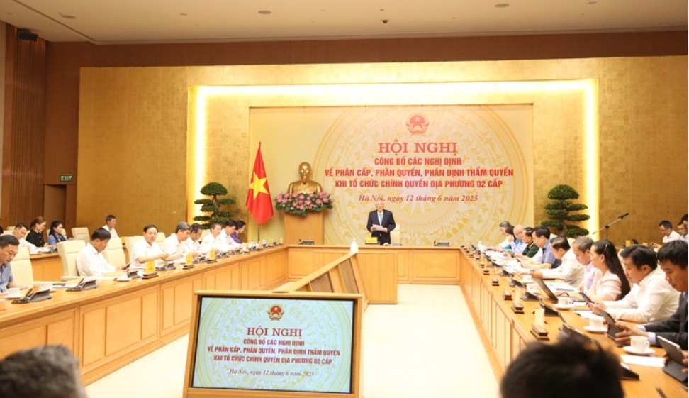 Phó Thủ tướng Thường trực Chính phủ Nguyễn Hòa Bình chủ trì Hội nghị - Ảnh: VGP/Nguyễn Hoàng