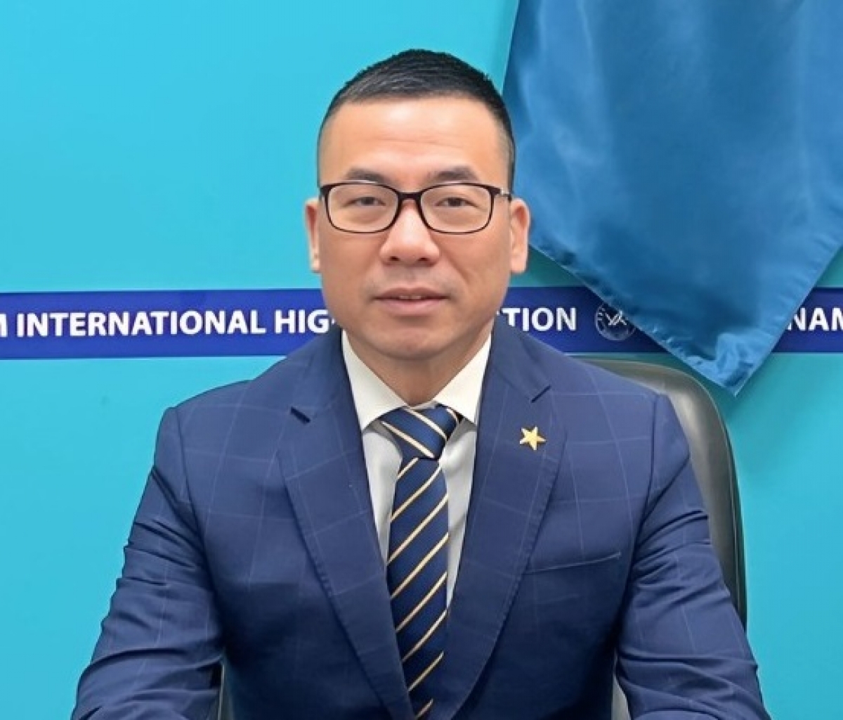 TS. Bùi Phương Việt Anh -Viện trưởng Viện Quản trị Chiến lược và Nhân lực Quốc tế, Tổng Giám đốc EAS Việt Nam