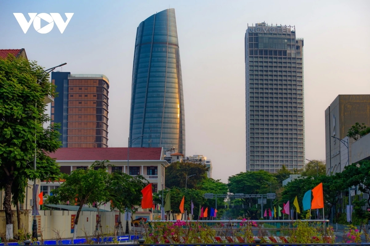 6 tháng đầu năm 2025, kinh tế Đà Nẵng duy trì tăng trưởng trên 11%