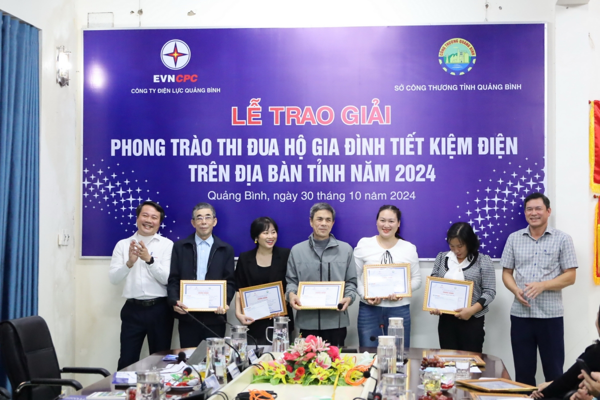 Chương trình Hộ gia đình tiết kiệm điện thu hút hơn 500.053 hộ gia đình tại 13 tỉnh thành miền Trung - Tây Nguyên tham gia hưởng ứng (Ảnh: Hương Nguyên)