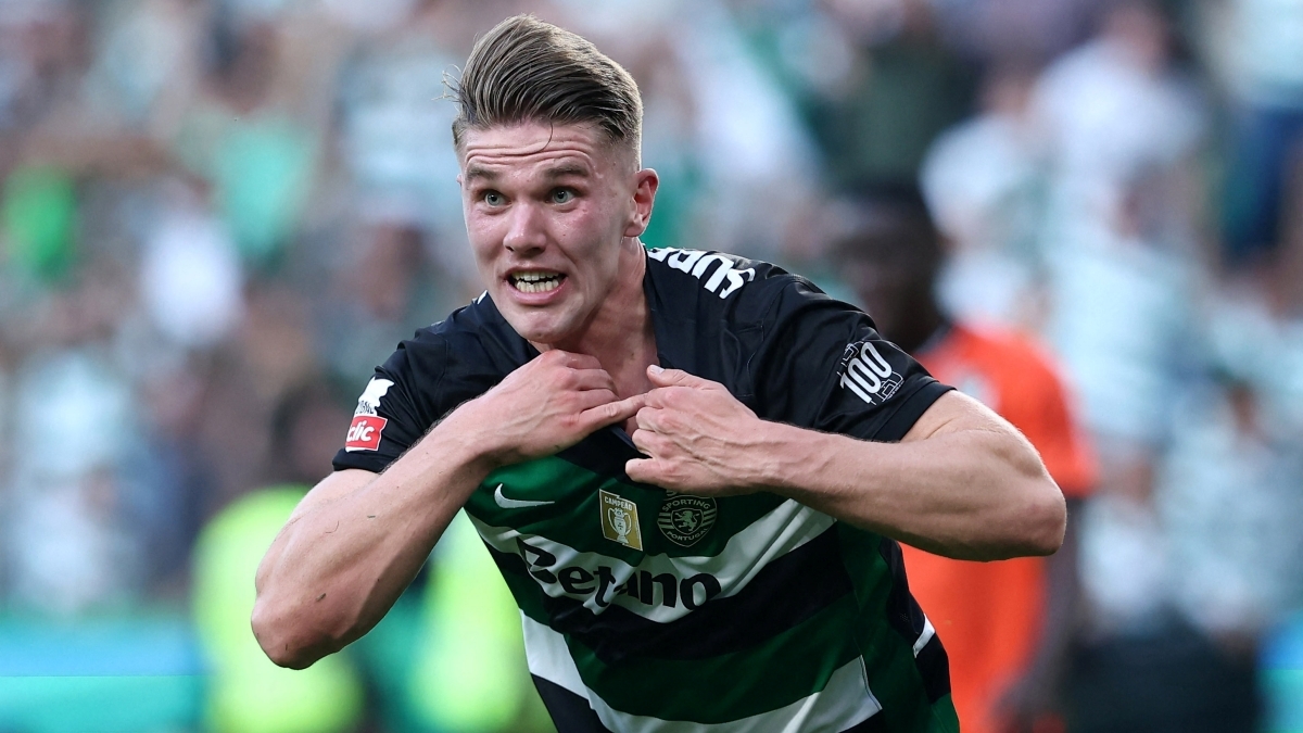 Viktor Gyokeres là mục tiêu theo đuổi của MU và Arsenal (Ảnh: Reuters).