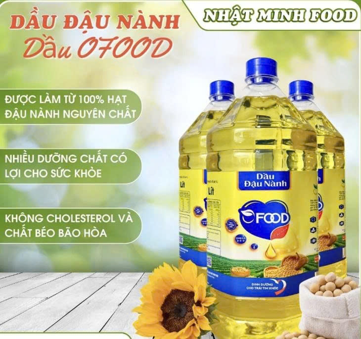 Dầu đậu nành Ofood của Công ty Nhật Minh Food vừa được cơ quan chức năng xác định sử dụng dầu ăn dành cho thức ăn chăn nuôi chế biến thành dầu ăn cho người - Ảnh: Chụp màn hình