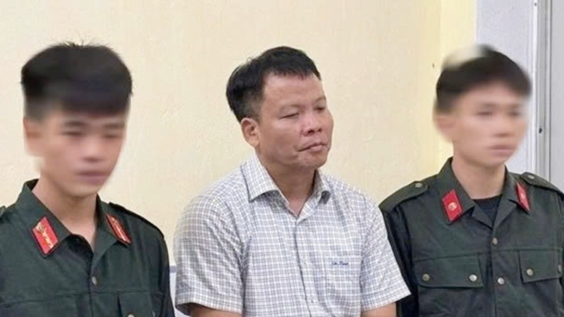 Bị can Đồng Xuân Thụ