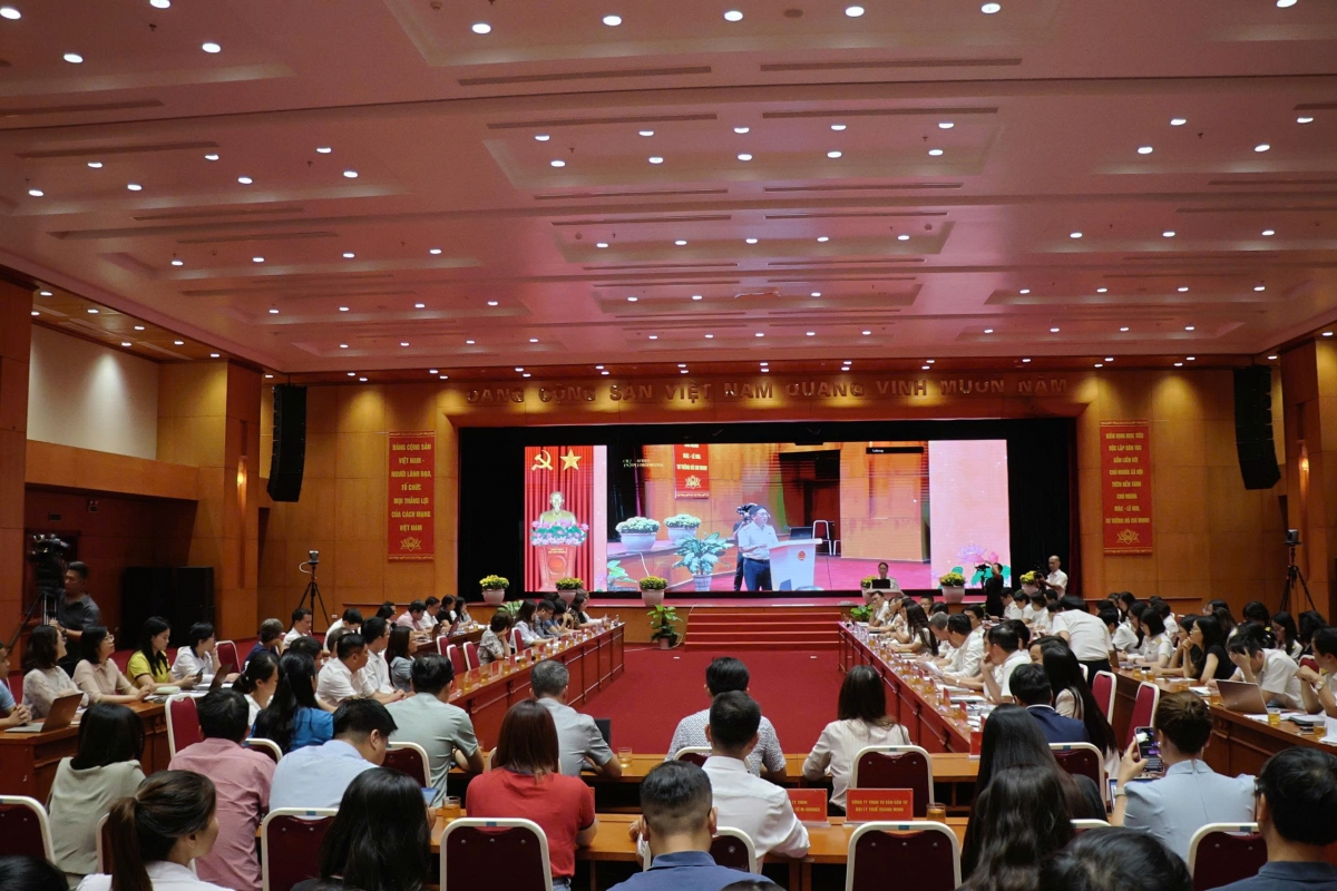 Toàn cảnh hội nghị