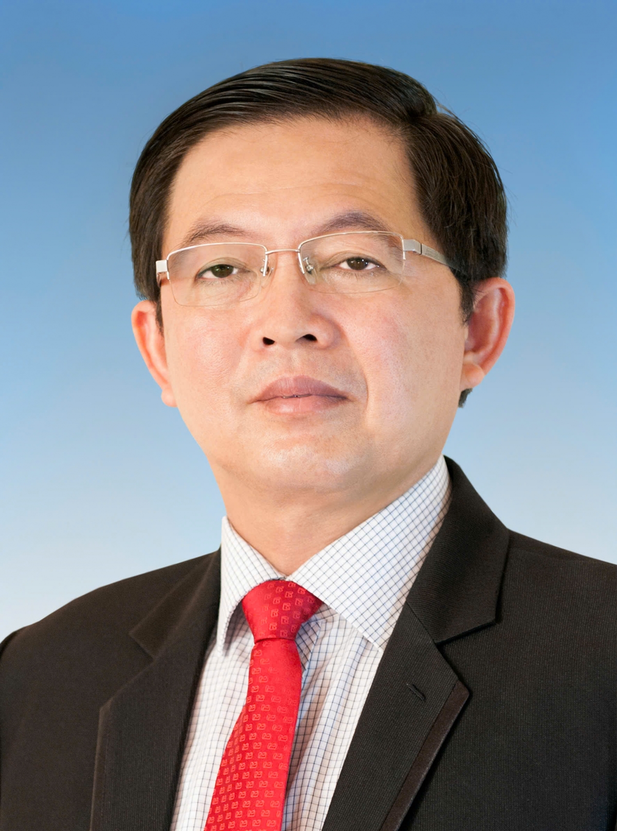 Ông Hồ Quốc Dũng, Uỷ viên Trung ương Đảng, Bí thư Tỉnh uỷ, Chủ tịch HĐND Bình Định giữ chức Bí thư Tỉnh uỷ Gia Lai (mới) nhiệm kỳ 2020 - 2025.