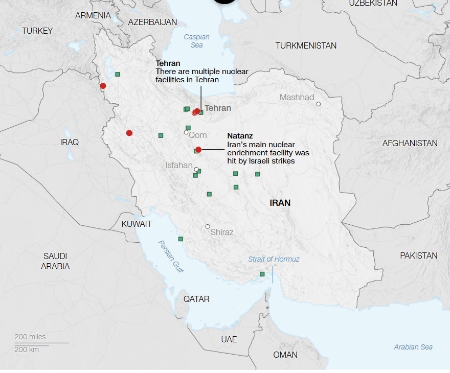 Đồ họa của CNN về các khu vực ở Iran bị Israel tấn công. Điểm màu đỏ: các vị trí bị tấn công; Điểm màu xanh: các cơ sở hạt nhân của Iran.