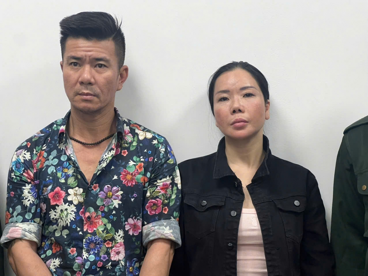 Đối tượng Nguyễn Thị Mai Anh cùng chồng là Lê Văn Đông. 