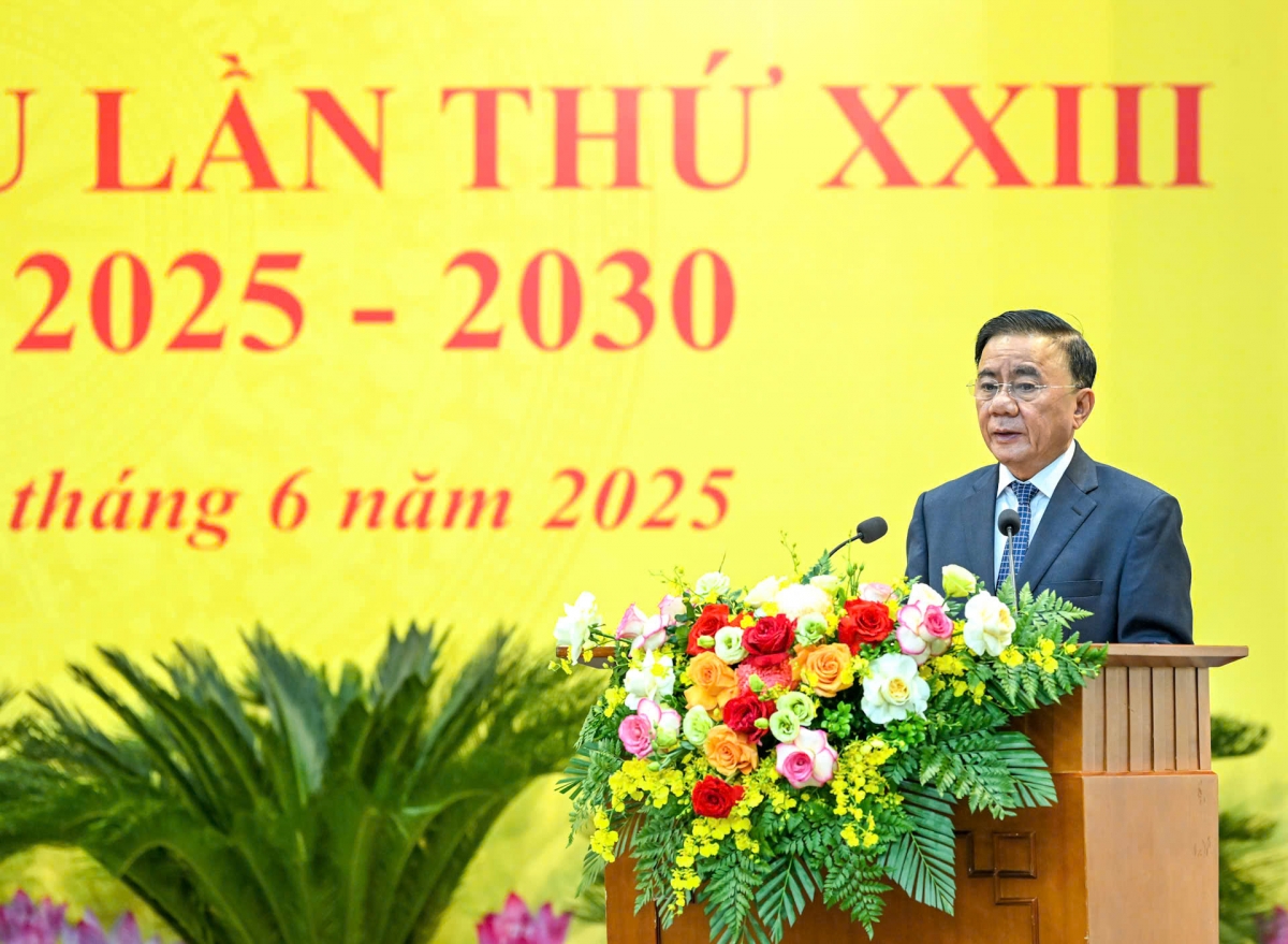 Thường trực Ban Bí thư Trần Cẩm Tú phát biểu chỉ đạo Đại hội.