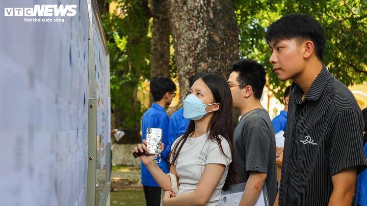 Điểm thi tốt nghiệp THPT 2025 sẽ được công bố sớm hơn năm ngoái 1 ngày.