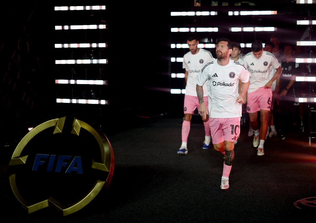 Messi sẽ gặp lại PSG tại vòng 1/8 FIFA Club World Cup 2025 (Ảnh: Reuters)