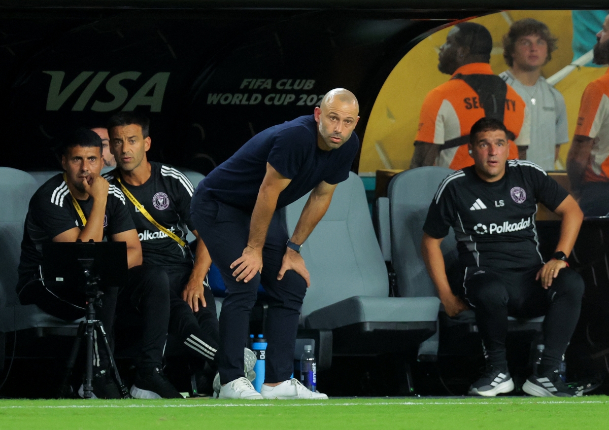 HLV Mascherano. (Ảnh: Reuters). 