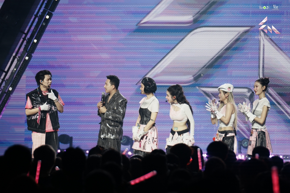 Dương Domic đeo kẹp tóc bị Miu Lê nghi ngờ giới tính