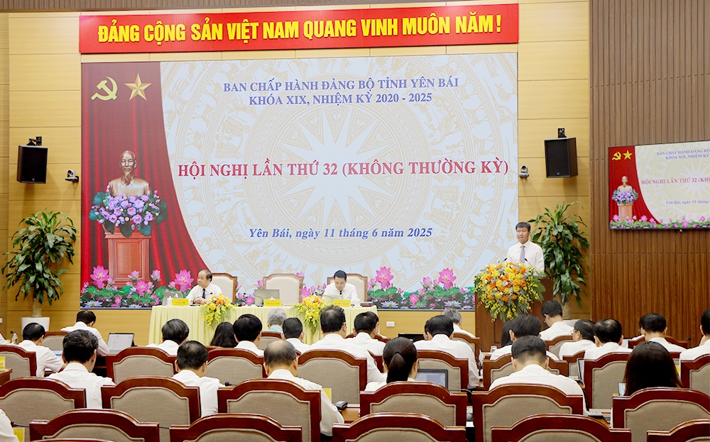 Hội nghị thông qua nhiều nội dung quan trọng trong công tác sáp nhập tỉnh.