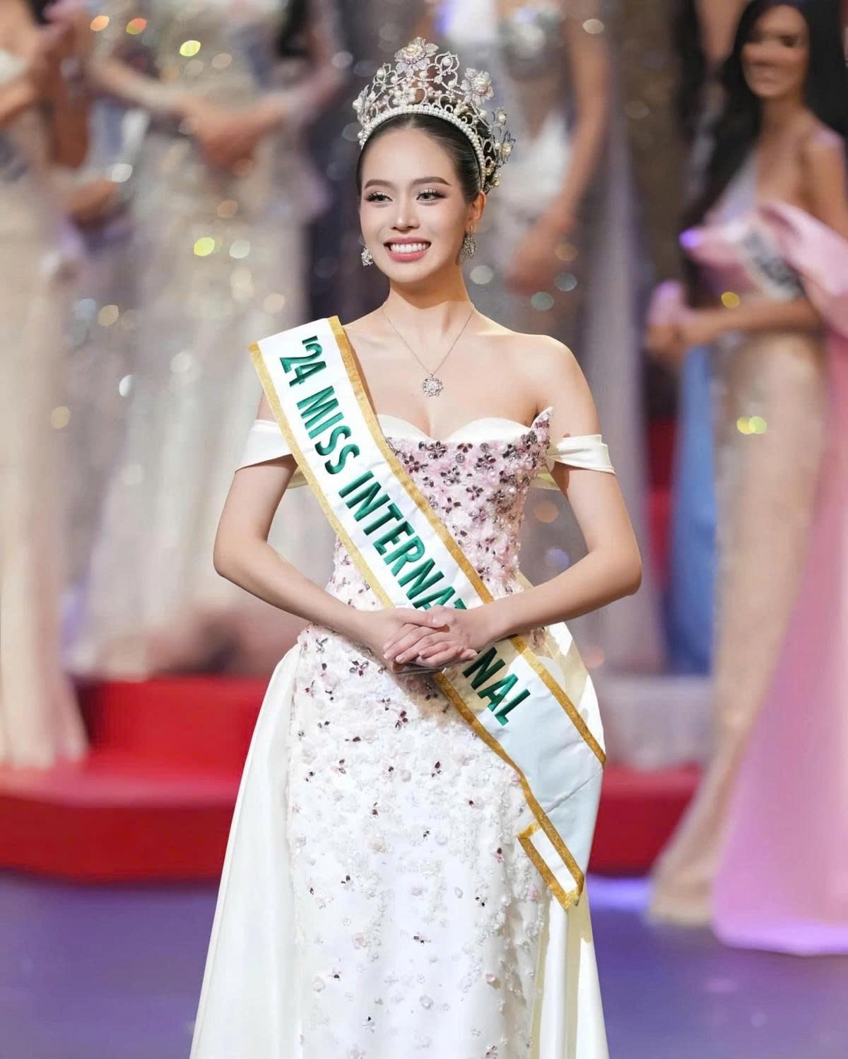 Huỳnh Thị Thanh Thủy đăng quang Miss International 2024. (Ảnh: FBNV)