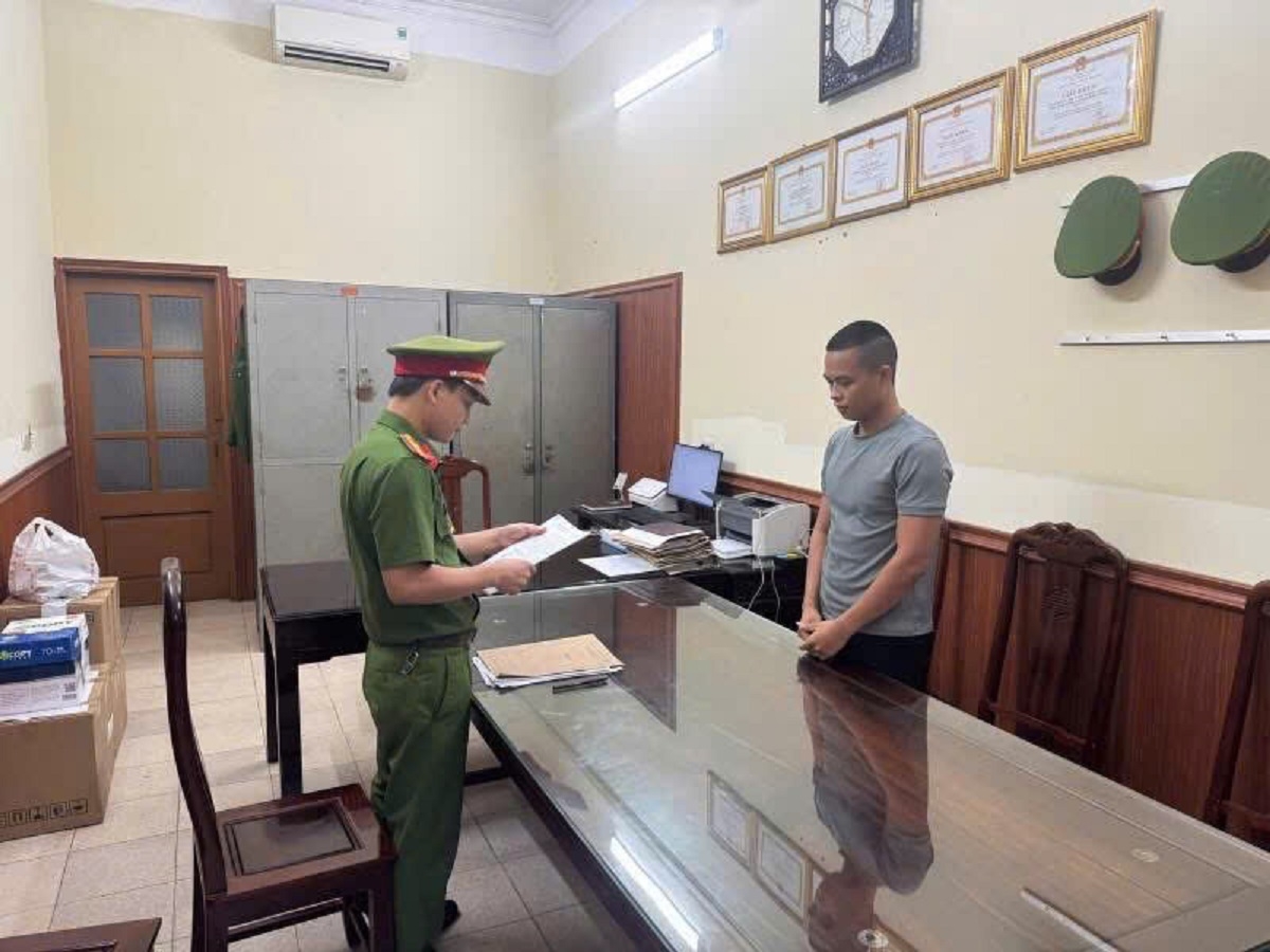 Cơ quan Cảnh sát điều tra công bố lệnh bắt bị can để tạm giam đối với Lê Văn Hải