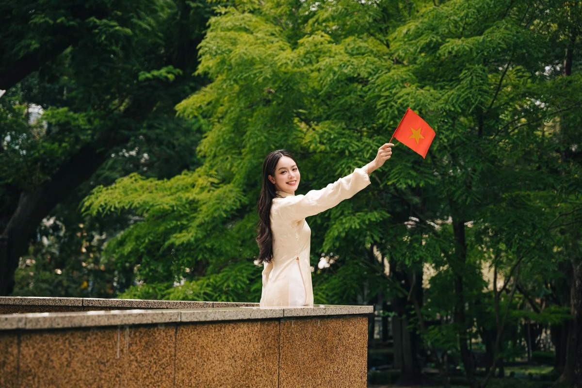 Dù kết thúc vai trò Hoa hậu Việt Nam, nhưng hành trình của Thanh Thủy vẫn chưa dừng lại. Với tư cách đương kim Miss International 2024, cô sẽ tiếp tục công du khắp thế giới, mang hình ảnh người phụ nữ Việt Nam hiện đại, bản lĩnh đến gần hơn với bạn bè quốc tế.