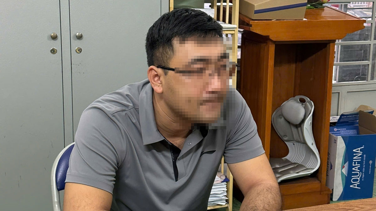 Ông L. tại cơ quan công an 
