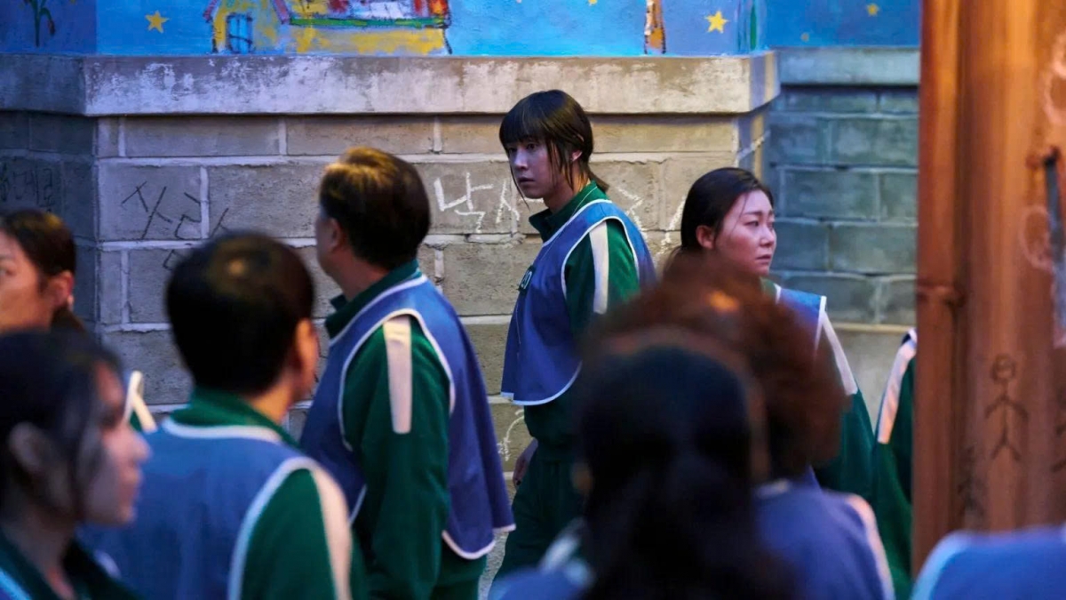 Park Sung-hoon trong vai Hyun-ju (Người chơi 120) trong Squid Game mùa 3. Ảnh: Netflix