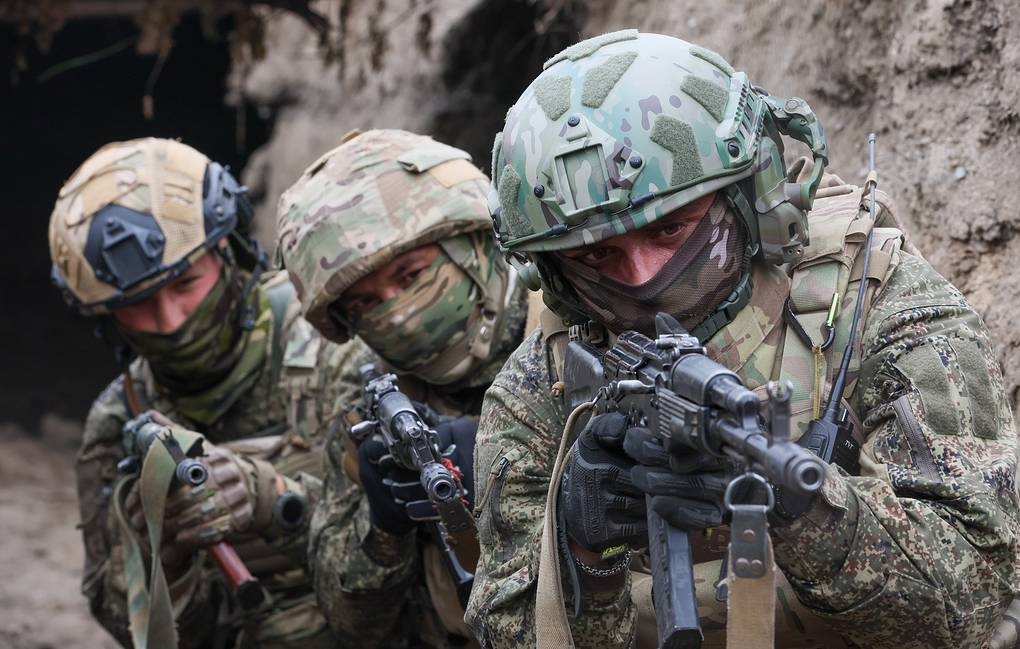 Lực lượng Nga đang dồn lực tấn công Donbass. Ảnh: TASS