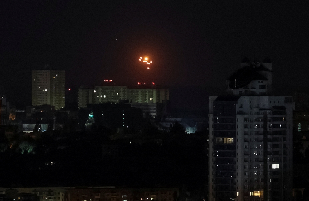 Cuộc tấn công UAV của Nga vào Kiev ngày 6/7. Ảnh: Reuters