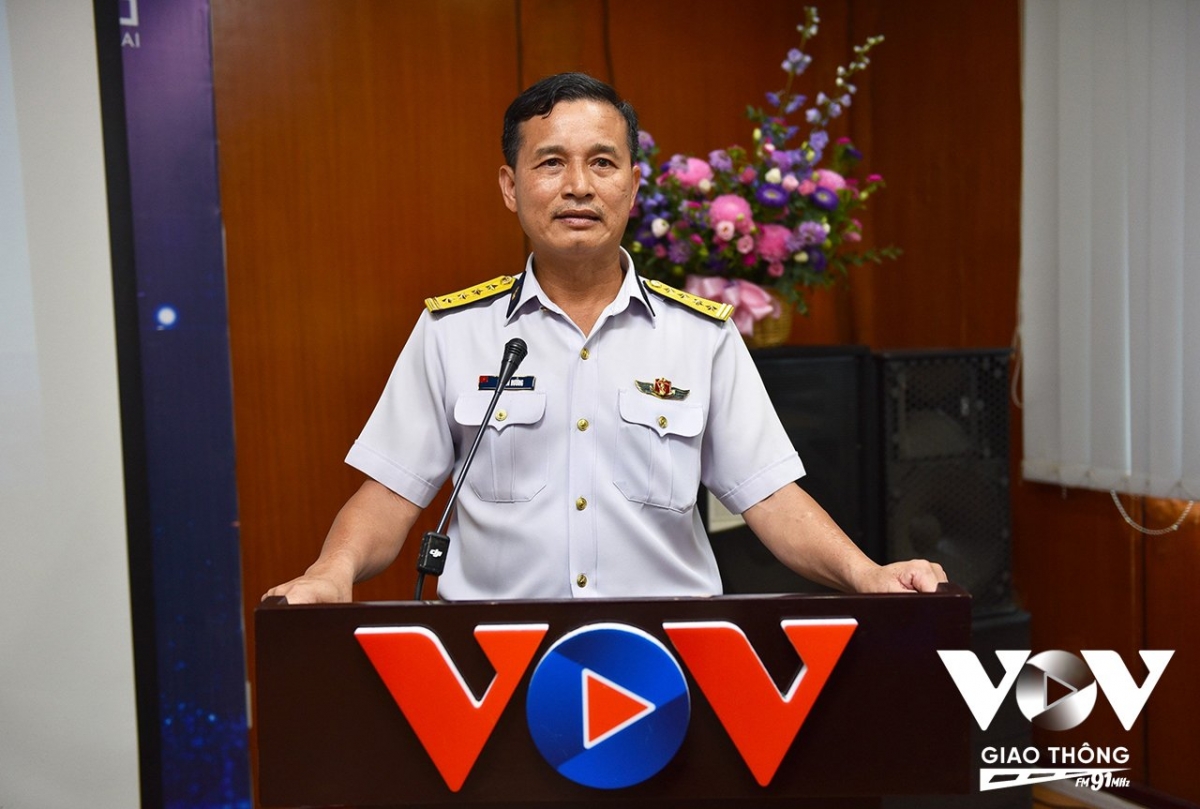 Đại tá Lê Văn Hưởng, Phó Chủ nhiệm Chính trị, Quân chủng Hải quân nhấn mạnh tầm quan trọng của việc ký kết hợp tác truyền thông với Ban VOV Giao thông Quốc gia