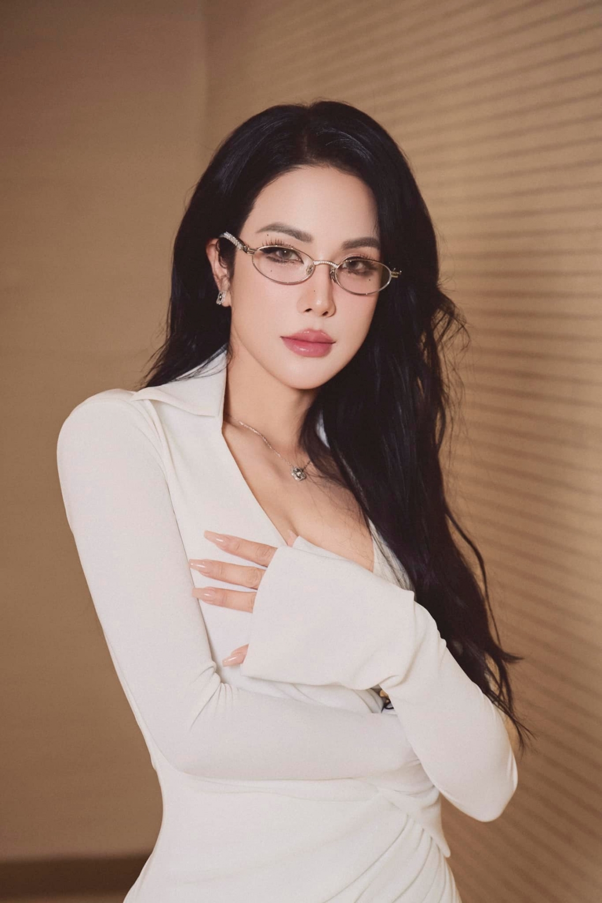 Diệp Lâm Anh xuất hiện trên livestream bán hàng. Thế nhưng buổi livestream bán hàng này của Diệp Lâm Anh không mấy suôn sẻ, cô liên tục bị netizen vào "spam", mỉa mai bằng những từ ngữ nặng nề. Nhiều người cho rằng nguyên nhân dẫn đến việc này chính là do antifan "tấn công" cô sau phát ngôn được cho là liên quan đến chuyện Jack yêu cầu Thiên An cho con gái xét nghiệm ADN.