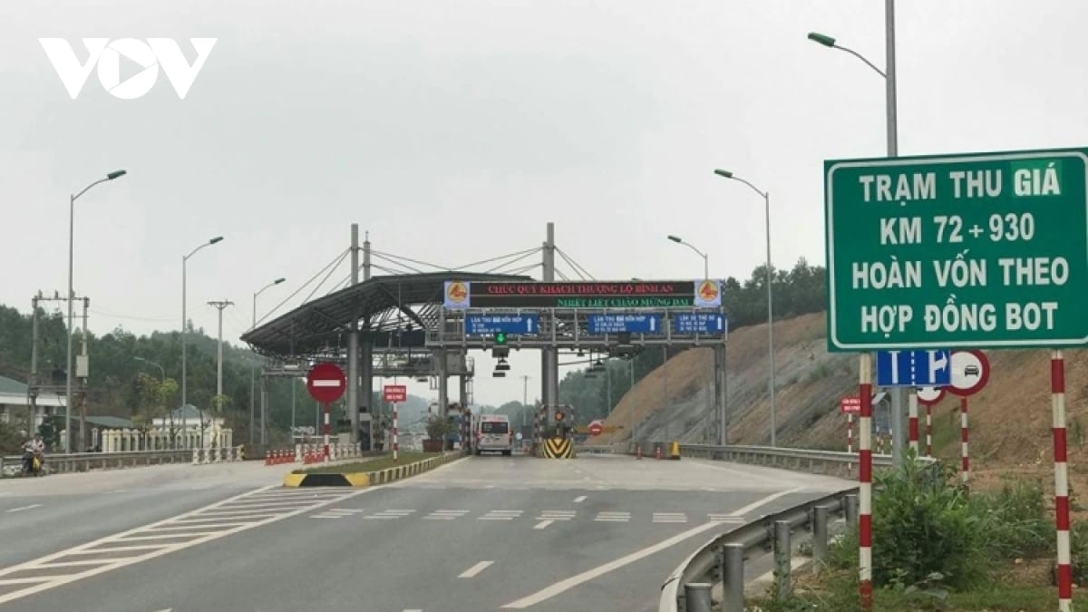 Phương tiện lưu thông qua Dự án BOT cao tốc Thái Nguyên-Chợ Mới. 