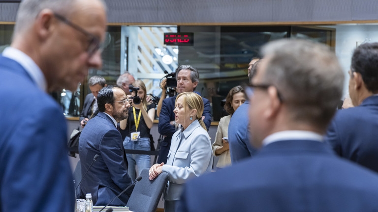 Các nhà lãnh đạo EU họp tại trụ sở Hội đồng Châu Âu, Brussels, Bỉ. Ảnh: RT