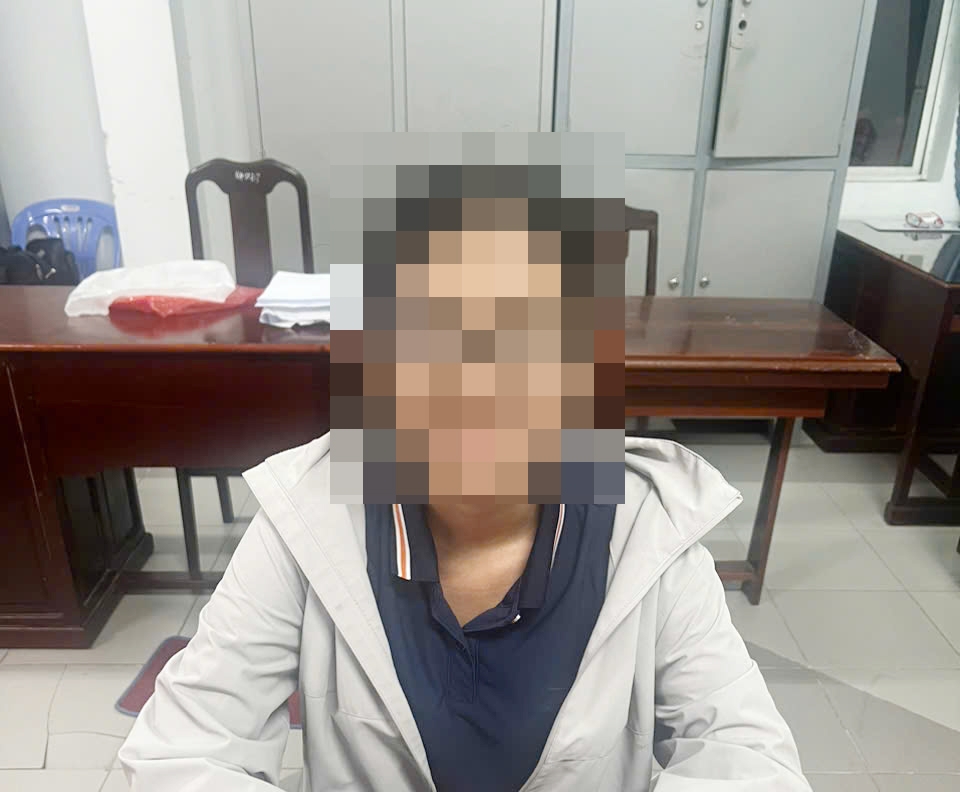 V.B.M.L. trình báo công an về việc bị kẻ giả danh công an lừa đảo