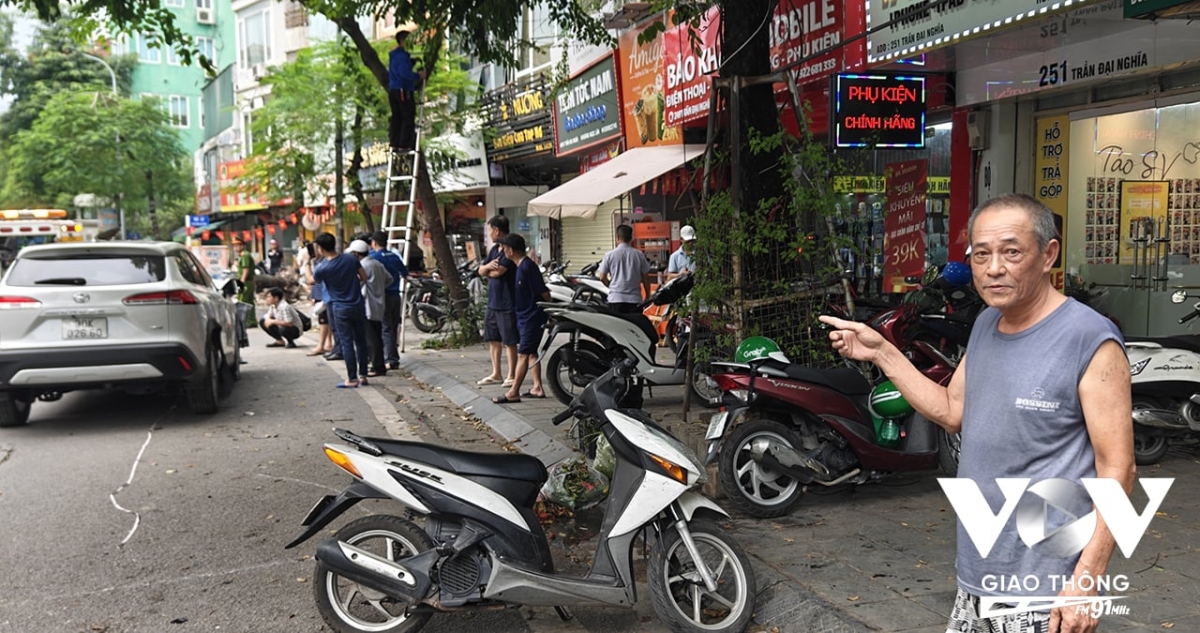 Ông Phạm Văn Ngọc, trú tại 259 Trần Đại Nghĩa kể lại giây phút kinh hoàng vụ xe hơi nhầm chân ga cán hàng loạt xe máy rồi đâm sầm vào gốc cây.