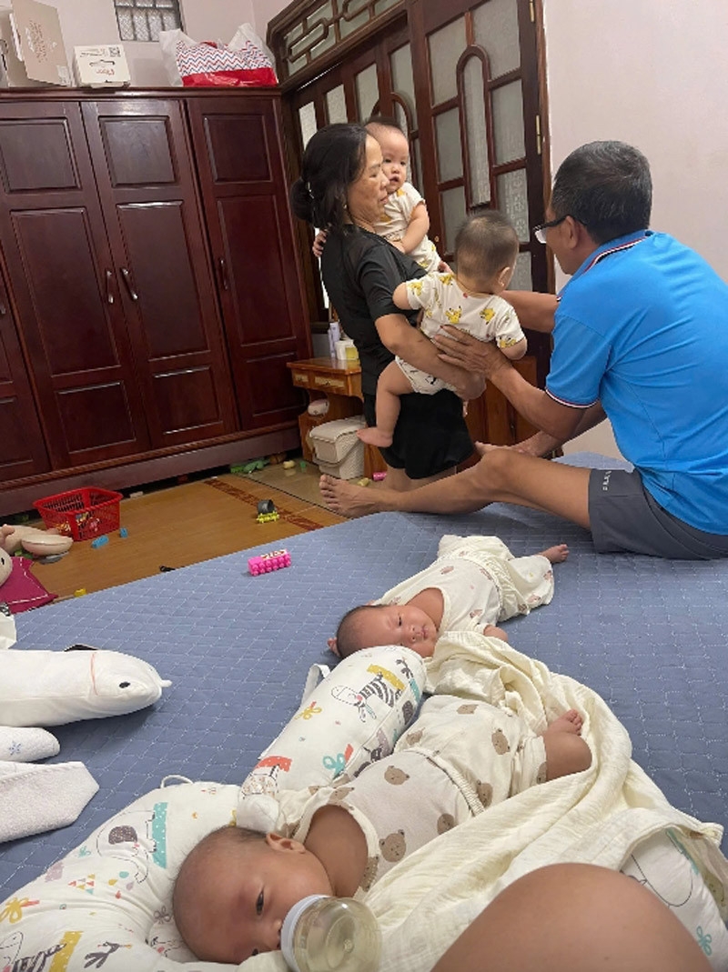 Cảnh tượng thường thấy ở gia đình Sen những ngày qua