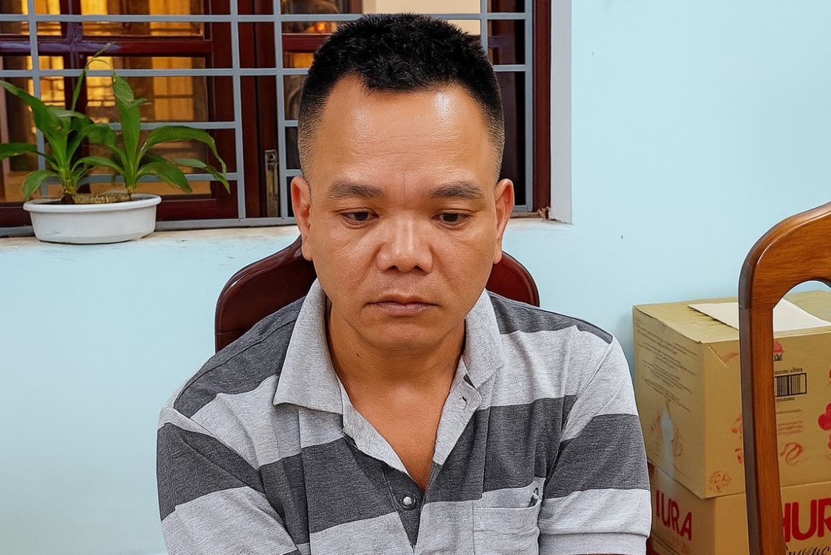 Tài xế Lê Xuân Hưng tại cơ quan Công an. Ảnh: CTV