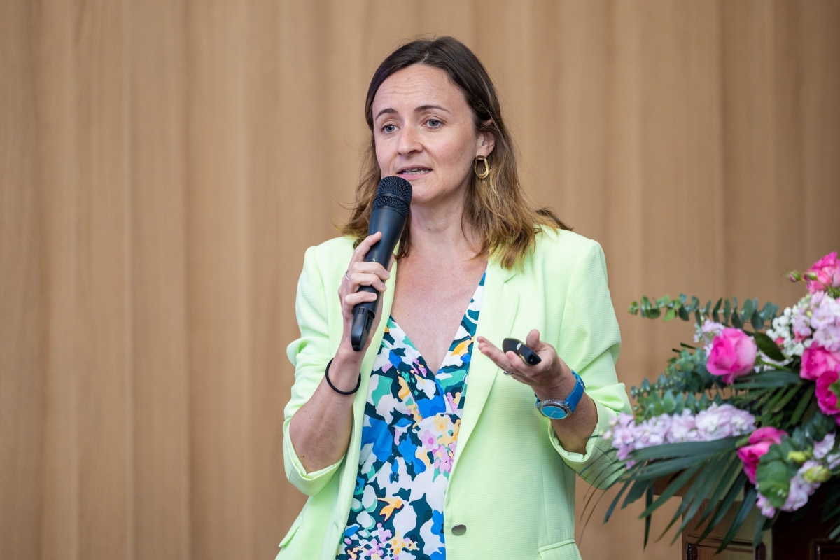 Bà Marion Chamindae, Tham tán Nông nghiệp Khu vực Đông Nam Á, Đại sứ quán Pháp (Ảnh: Hiệp hội Dữ liệu quốc gia)